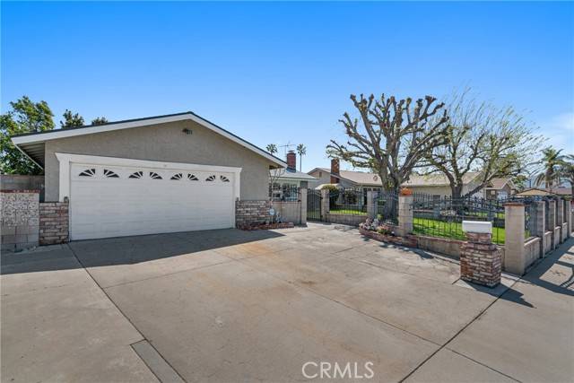 Fontana, CA 92335,9945 Date Street