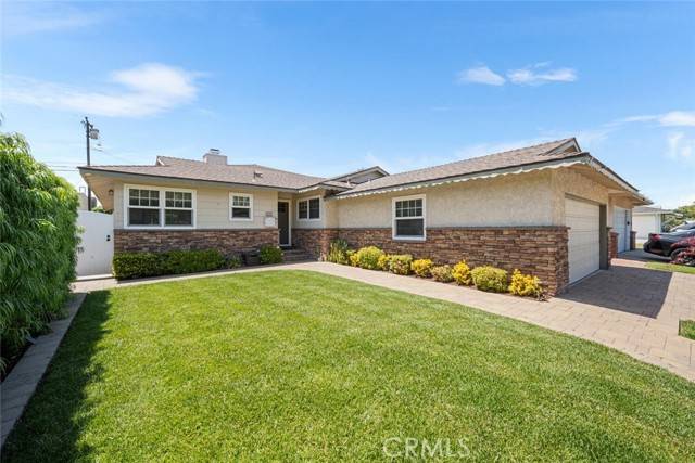 Lakewood, CA 90712,5323 Fidler Avenue