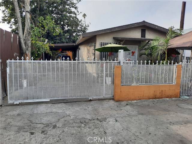 Los Angeles, CA 90058,5727 Bandera Street