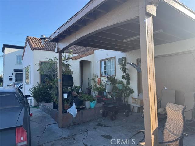 Long Beach, CA 90806,400 E 21st Street #E