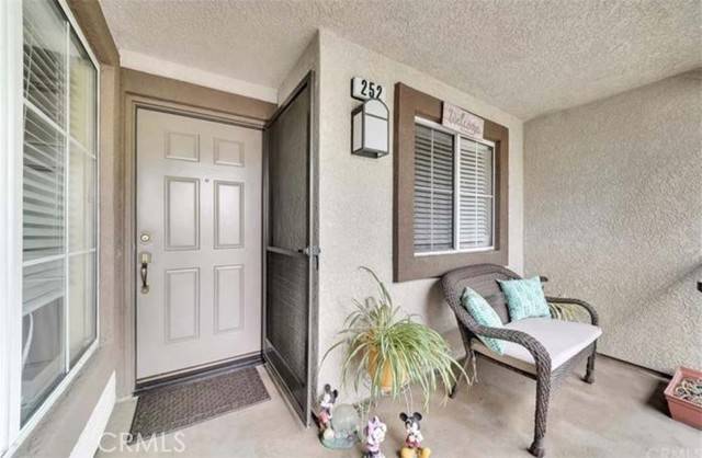 Lake Forest (el Toro), CA 92610,252 Chaumont Circle #252