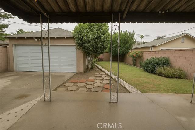 South Gate, CA 90280,10109 Dorothy Avenue