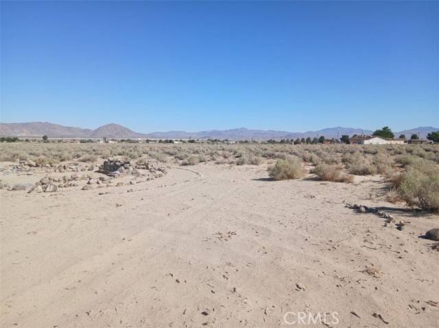 Lucerne Valley, CA 92356,1 E Clark
