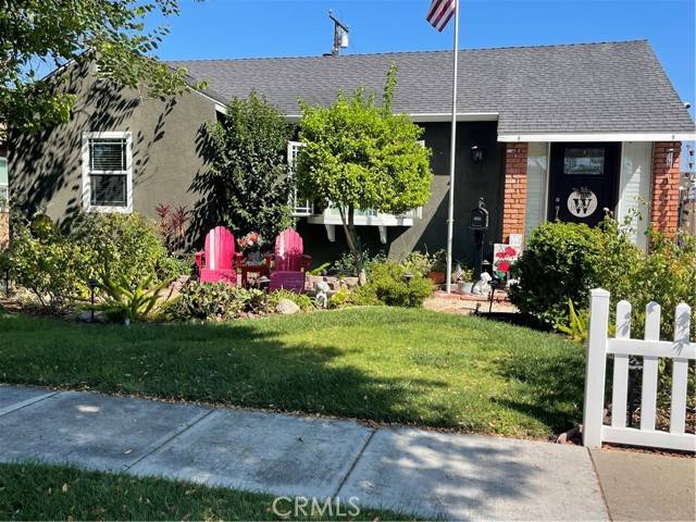 Lakewood, CA 90712,6034 Pepperwood