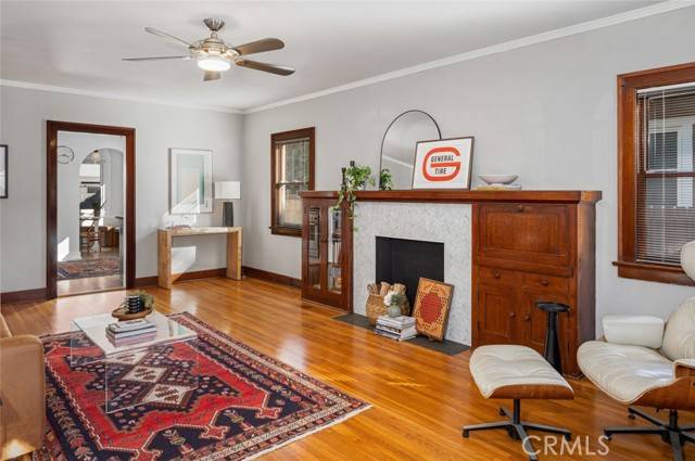 Long Beach, CA 90814,532 Roswell Avenue