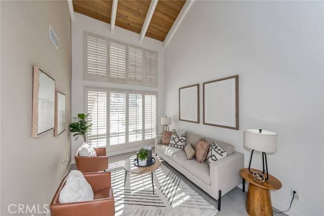 Fullerton, CA 92835,453 Westchester