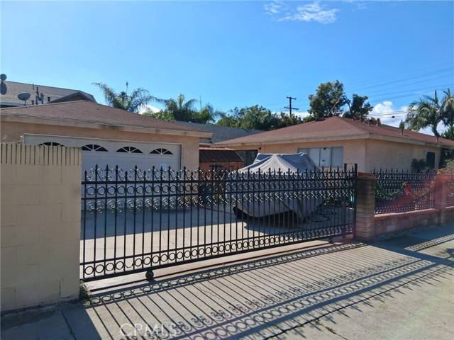 Wilmington (los Angeles), CA 90744,1056 N Fries