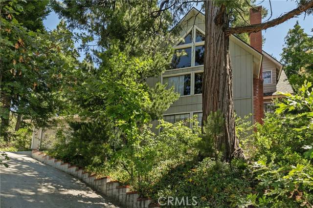 Lake Arrowhead, CA 92352,329 Grass Valley Road