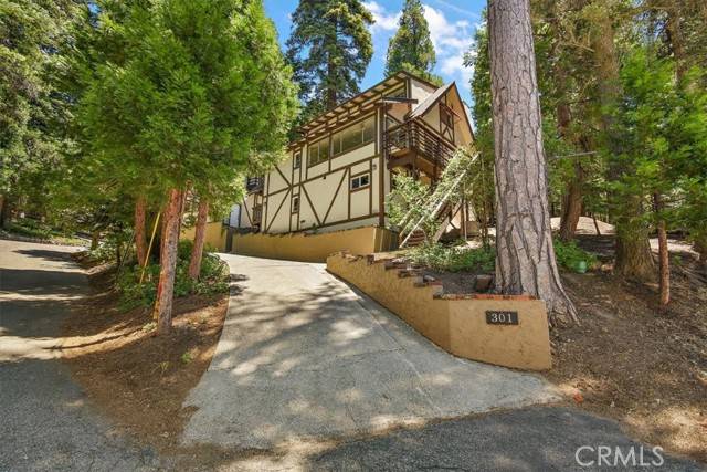 Lake Arrowhead, CA 92352,301 Kuffel Canyon Road