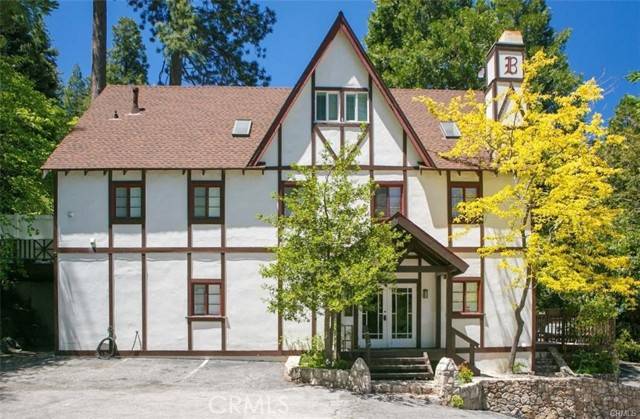 Lake Arrowhead, CA 92352,815 Arrowhead Villa