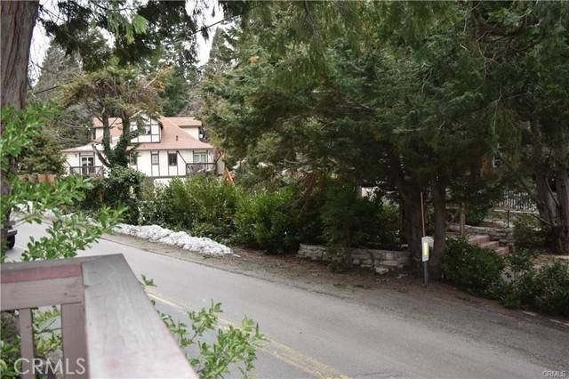 Lake Arrowhead, CA 92352,850 Arrowhead Villa