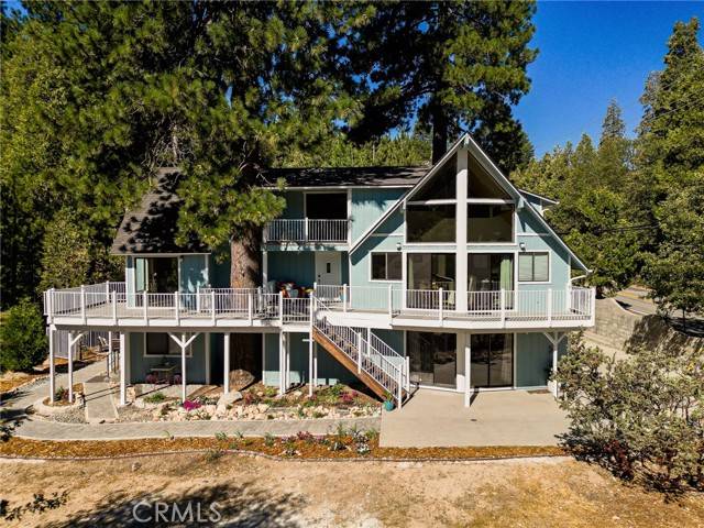 Lake Arrowhead, CA 92352,113 Brentwood Drive