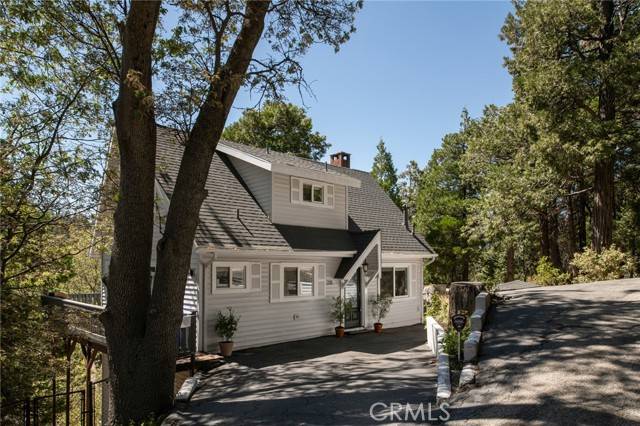 Lake Arrowhead, CA 92352,231 Crest Circle