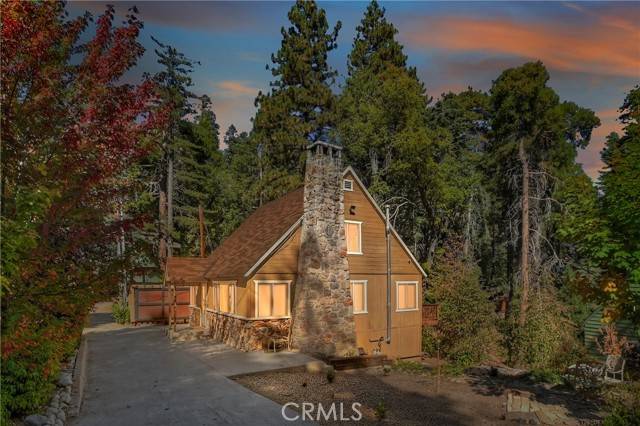 Lake Arrowhead, CA 92386,863 Oak Road