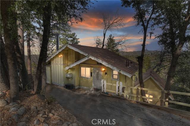 Crestline, CA 92325,135 Wylerhorn Drive