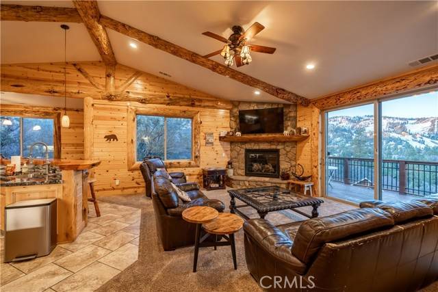 Big Bear Lake, CA 92315,43451 Sheephorn Road