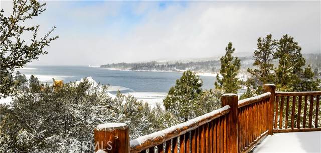 Big Bear Lake, CA 92315,472 Windsong Place