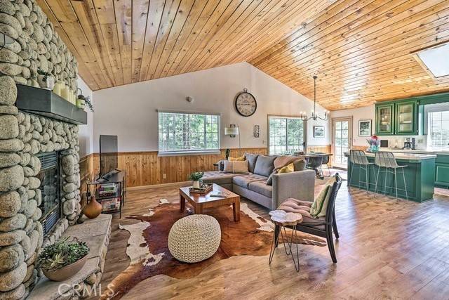 Twin Peaks, CA 92391,360 Cedarbrook Drive