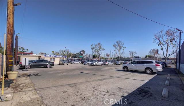 Lawndale, CA 90260,16301 W Hawthorne Boulevard