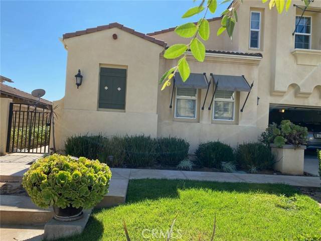 Valencia (santa Clarita), CA 91354,28507 Farrier Drive