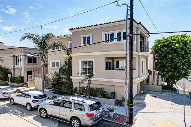 Manhattan Beach, CA 90266,120 Highland Avenue