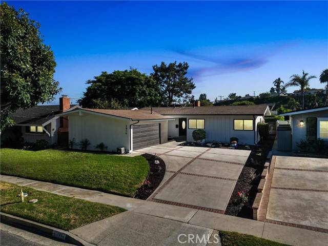 Rancho Palos Verdes, CA 90275,1914 Avenida Feliciano