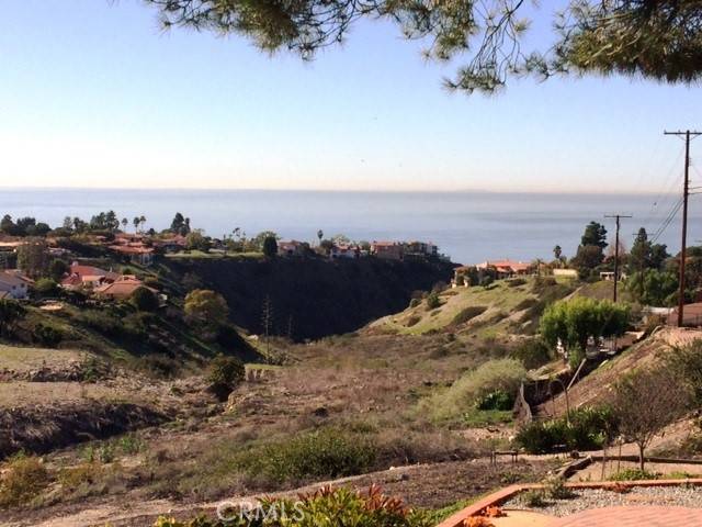 Rancho Palos Verdes, CA 90275,6846 Abbottswood Drive