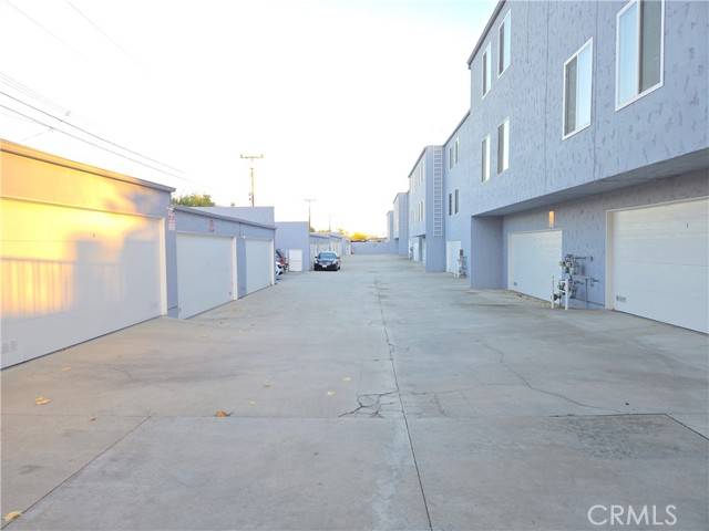 Torrance, CA 90502,1249 W 223rd Street #105