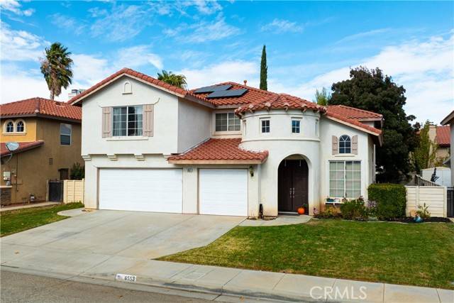 Lancaster, CA 93536,6553 Highbluff way