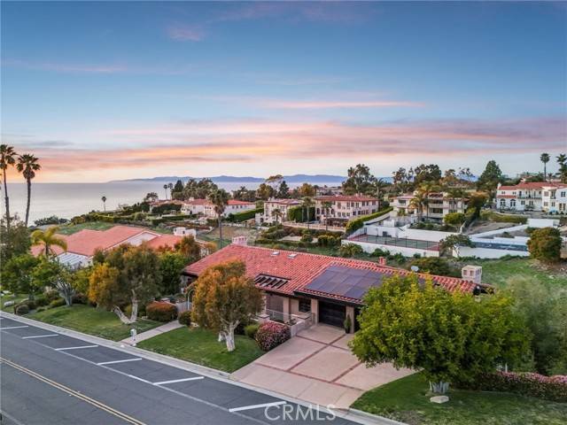 Palos Verdes Estates, CA 90274,1547 Via Coronel