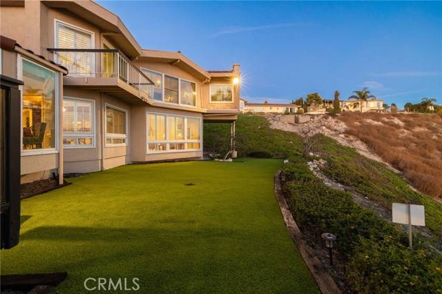 Rancho Palos Verdes, CA 90275,8 Burrell Lane