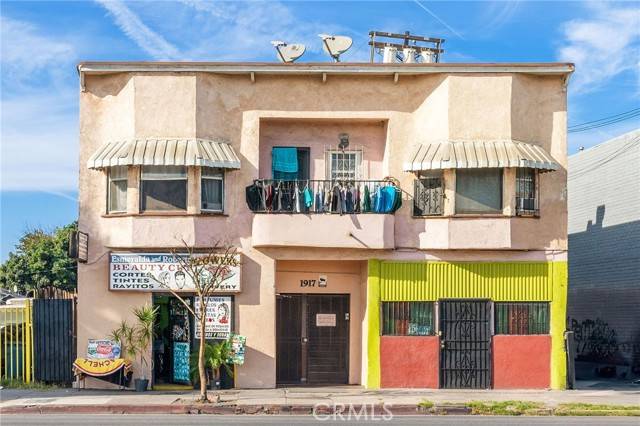 Los Angeles, CA 90011,1915 S Central Avenue