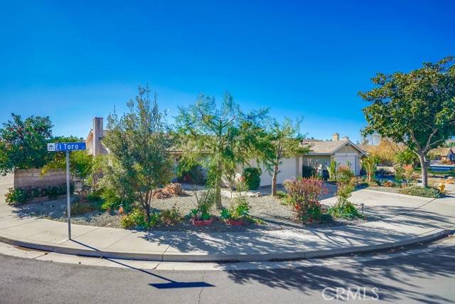 Hemet, CA 92545,2210 El Toro Circle