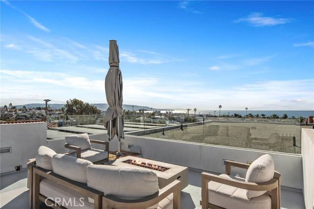 Hermosa Beach, CA 90254,1517 Golden Avenue