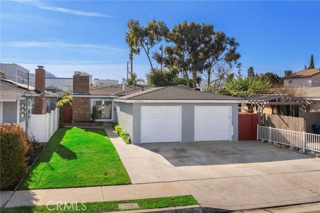 Lomita, CA 90717,1928 253rd Place