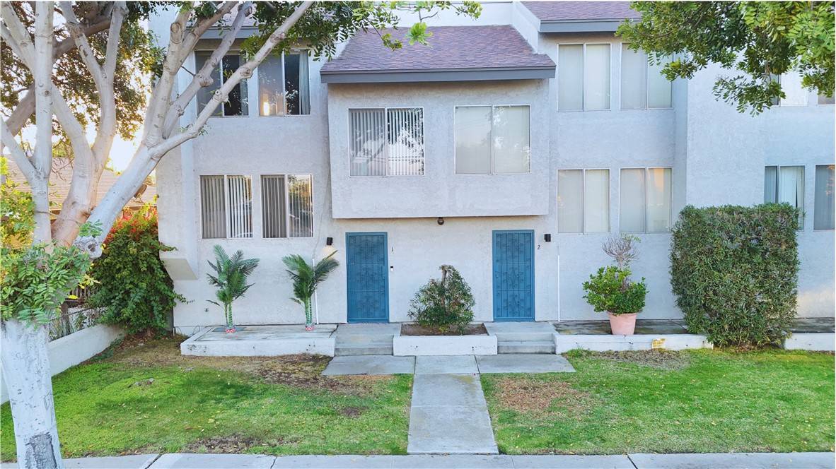 Gardena, CA 90247,15305 S Berendo Avenue #1