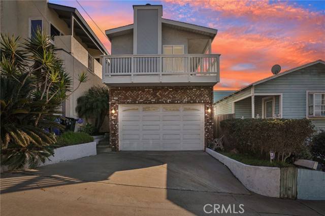 Hermosa Beach, CA 90254,938 3rd Street