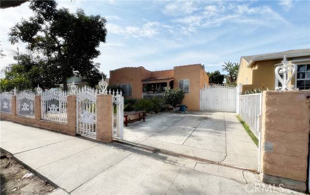 South Gate, CA 90280,8169 Beechwood Avenue