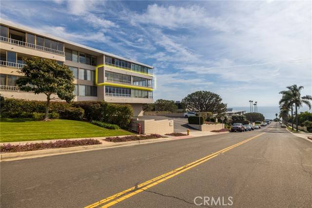 Rancho Palos Verdes, CA 90275,32614 Coastsite Drive #203