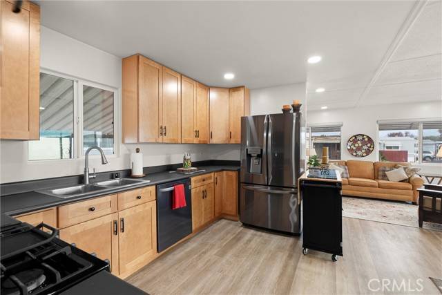 Harbor City (los Angeles), CA 90710,24815 S Normandie #23