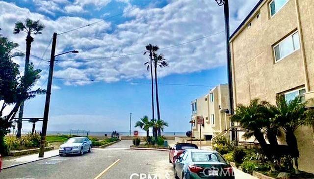 Hermosa Beach, CA 90254,15 15th Street #22