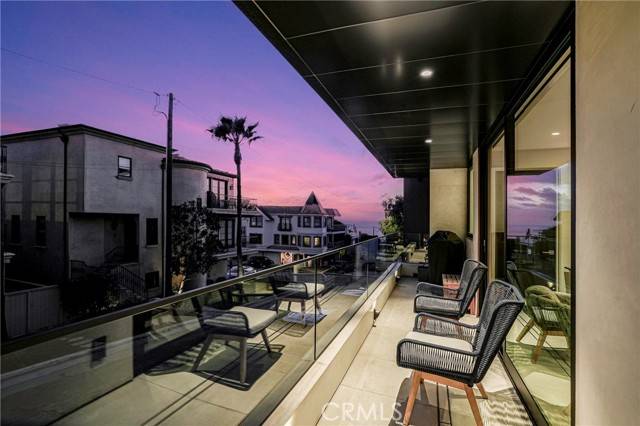Manhattan Beach, CA 90266,405 26th Street