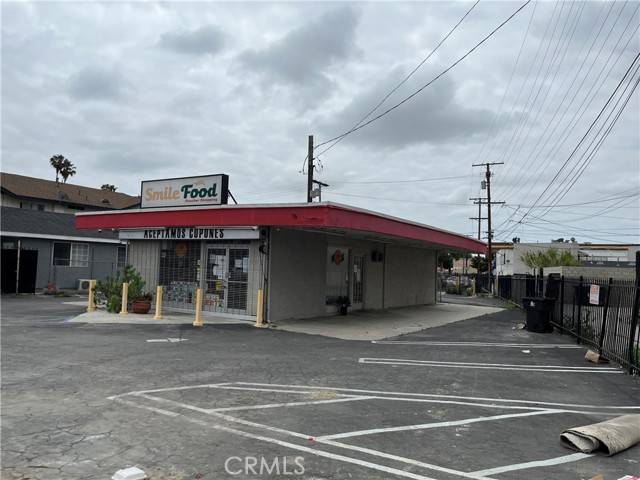 Long Beach, CA 90805,16 E Market Street
