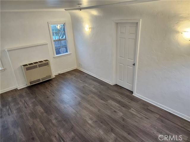Los Angeles, CA 90047,5913 Wilton