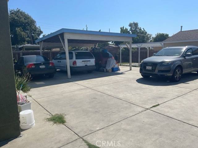 Los Angeles, CA 90059,10807 Compton Avenue