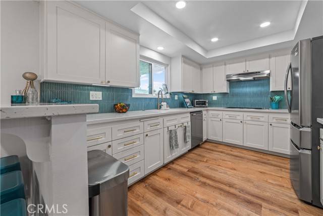 Redondo Beach, CA 90278,1910 Grant Ave #4