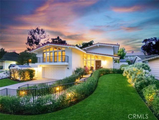 Palos Verdes Estates, CA 90274,3005 Palos Verdes Drive N