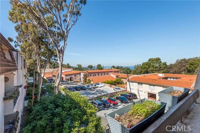 Palos Verdes Estates, CA 90274,2545 Via Campesina #303