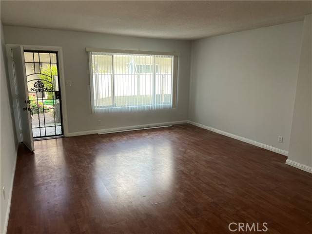 Inglewood, CA 90302,800 N Eucalyptus Avenue #106