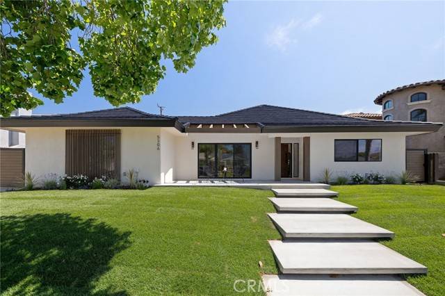 Torrance, CA 90503,5306 Maricopa Street